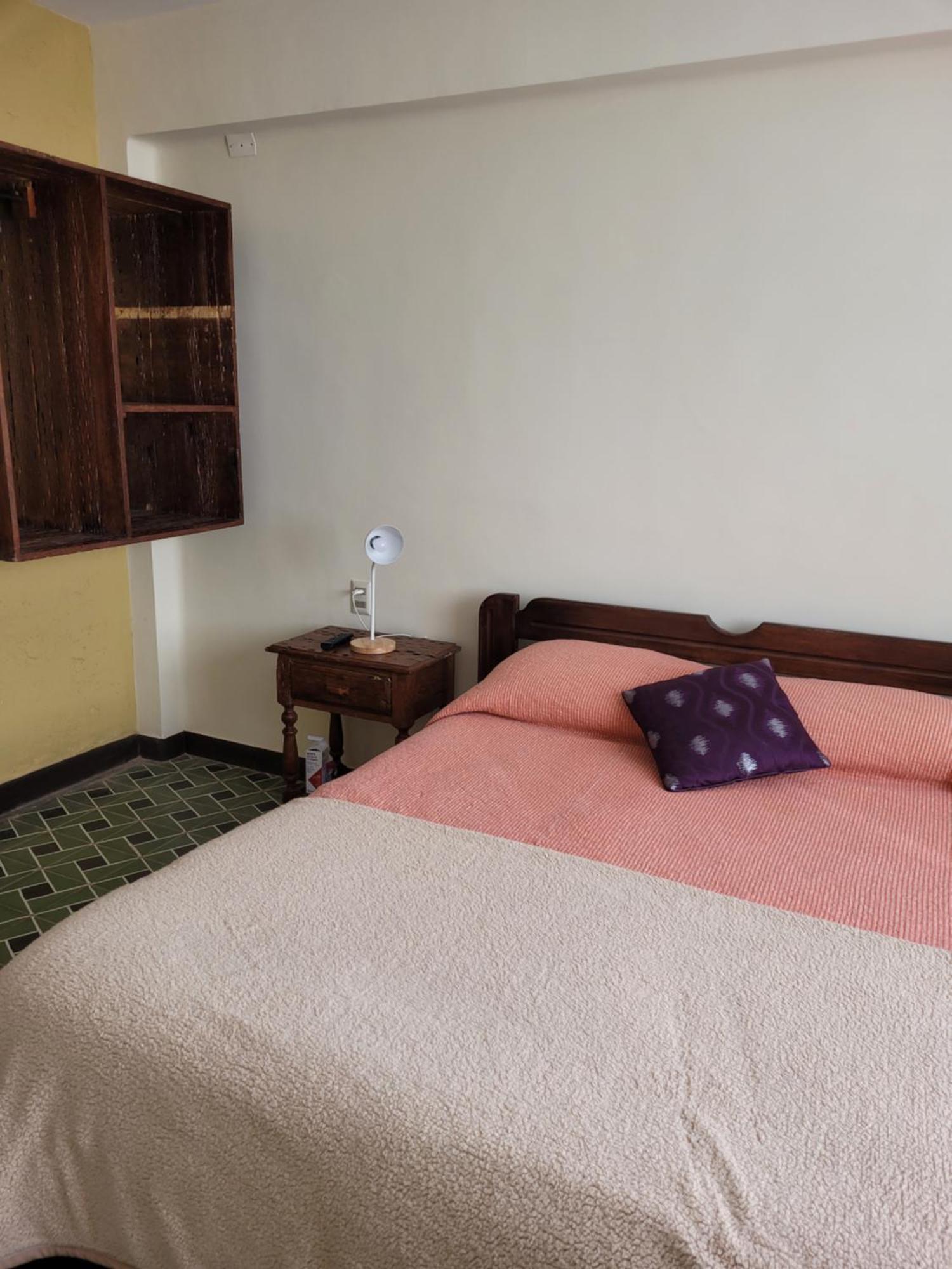 Refugio Del Turista Hostel Tupiza Ngoại thất bức ảnh
