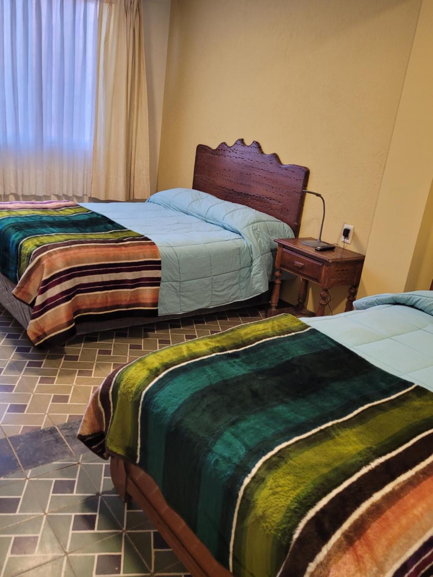 Refugio Del Turista Hostel Tupiza Ngoại thất bức ảnh