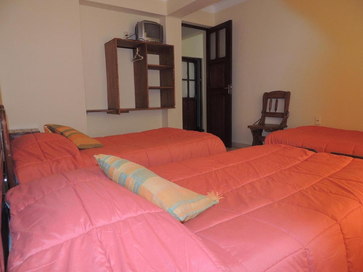 Refugio Del Turista Hostel Tupiza Ngoại thất bức ảnh